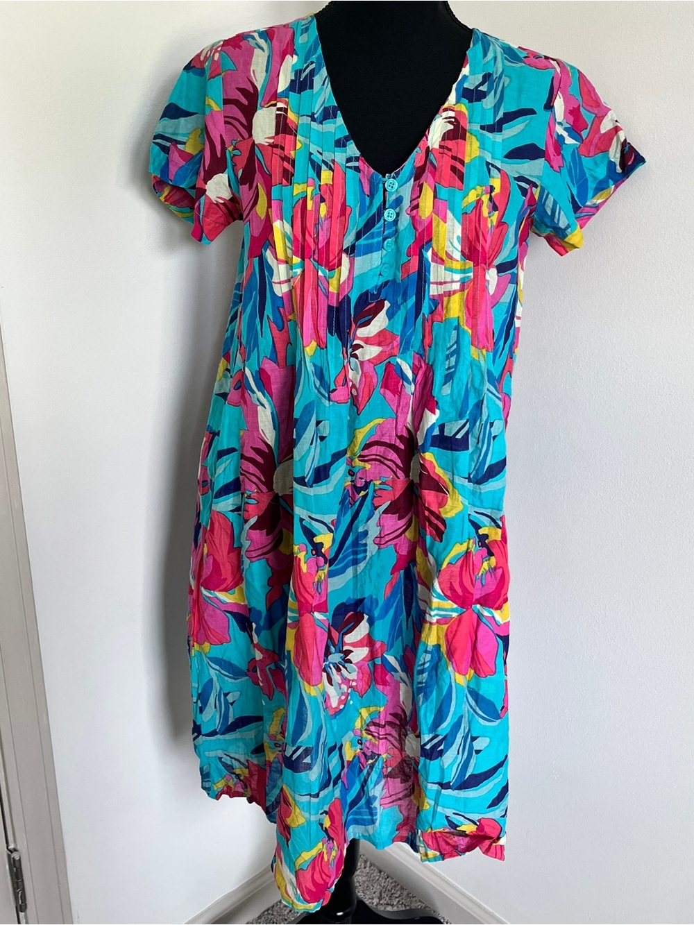 One‎ Summer Tropical Floral Shift Dress Sz XXS Bright Pink Blue Vacation Resort